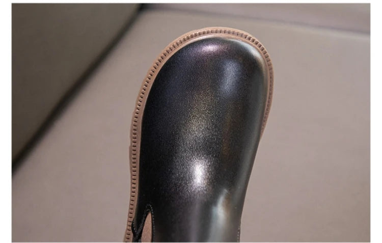 Winter Girls Boots With Gold Detail