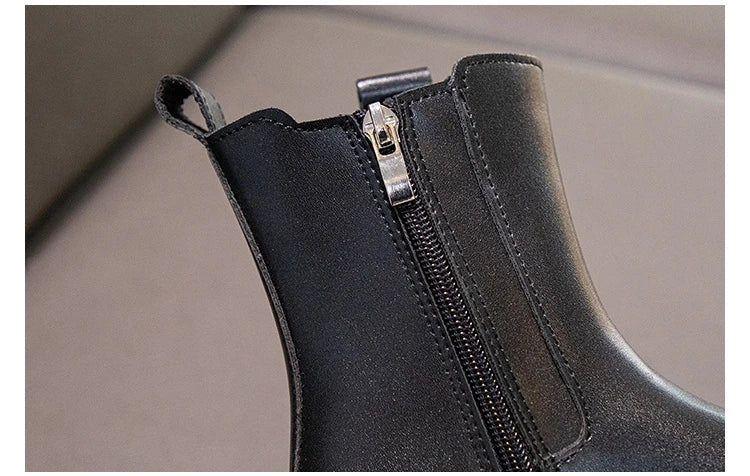 Winter Girls Boots With Gold Detail