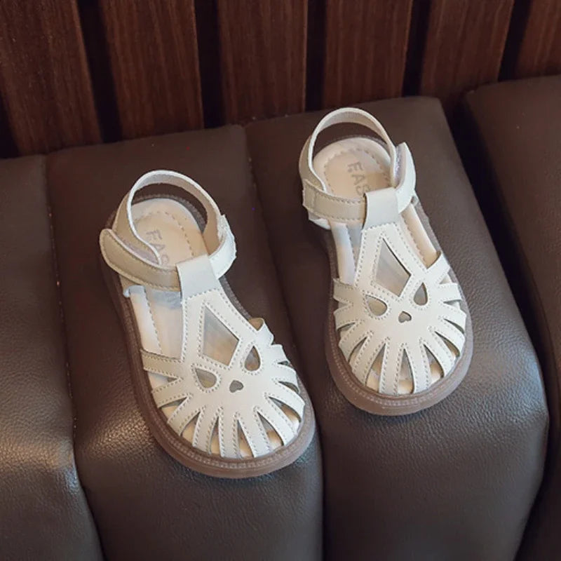 Girls Cut Out Closed-Toe Sandals
