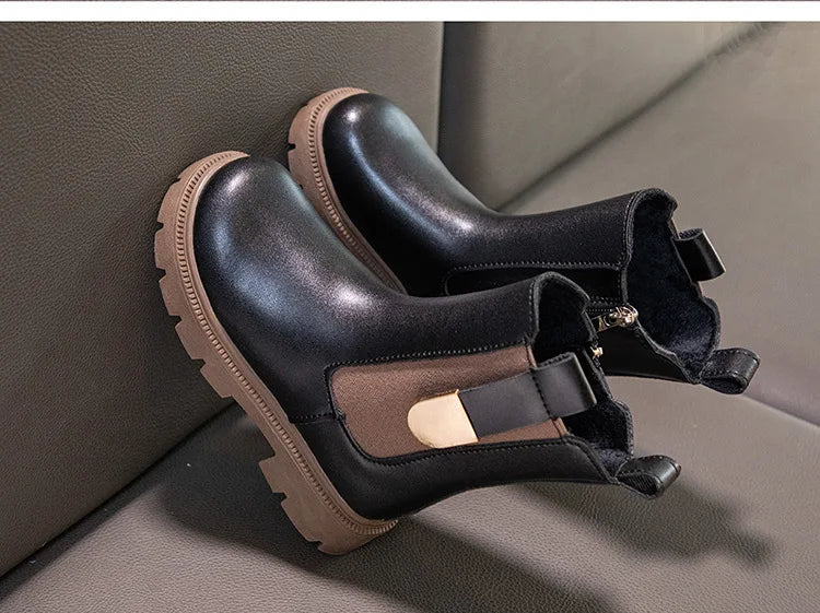 Winter Girls Boots With Gold Detail