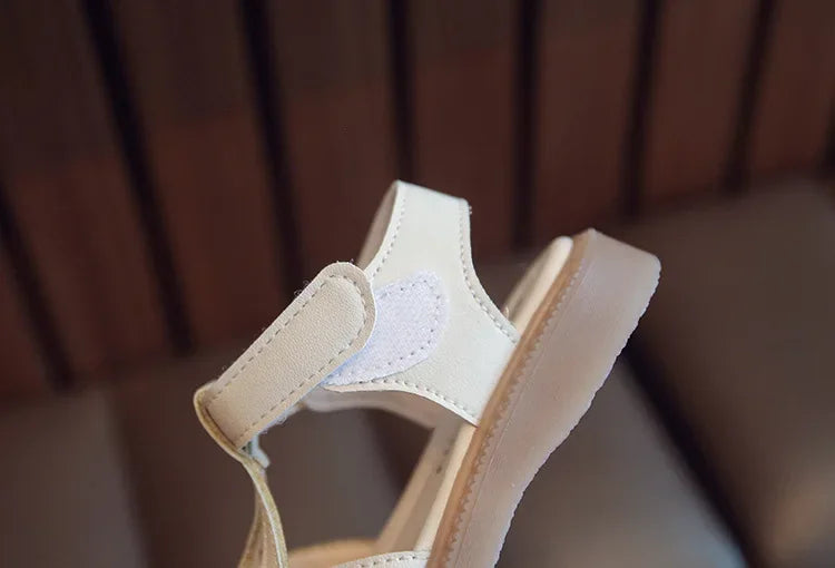 Girls Cut Out Closed-Toe Sandals